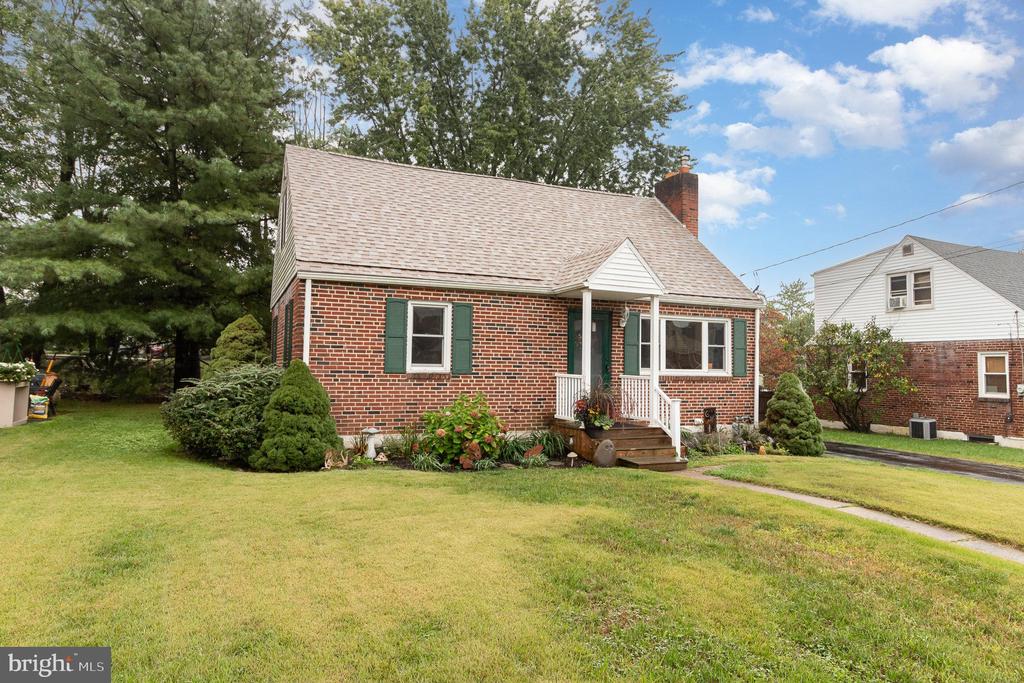 Warren Ave, Harrisburg, PA 17112