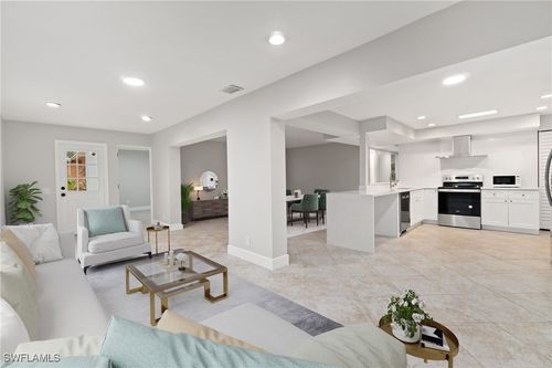 a7-3 Kings Rd, NAPLES, FL, 34112-0626 | Card Image