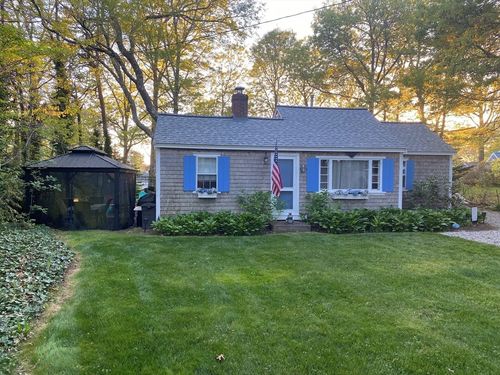 9 Bayberry Ln, Dennis, MA, 02638-1230 | Card Image