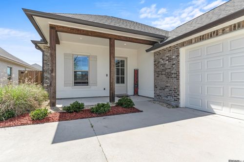 5159 Black River Rd, Darrow, LA, 70725-2024 | Card Image