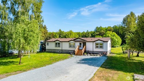 23844 Old Day Creek Rd, Sedro Woolley, WA, 98284-7793 | Card Image