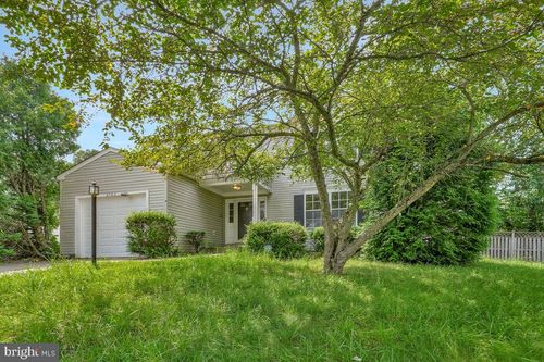2463 Kipp Ct, BRYANS ROAD, MD, 20616-4224 | Card Image
