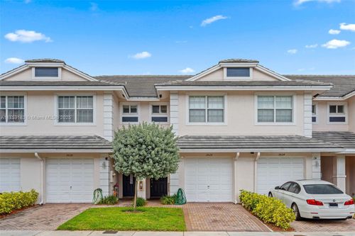 0-3026 Nw 30 Ave, Oakland Park, FL, 33311 | Card Image