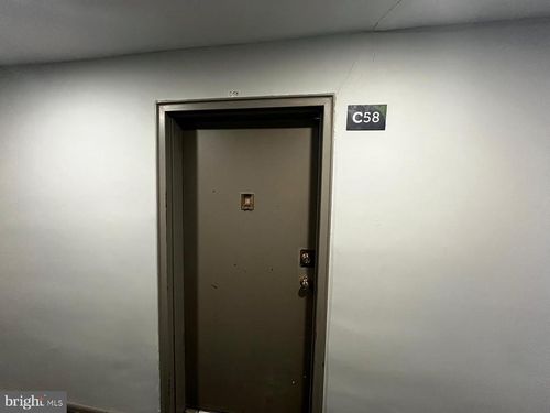 c58-91 Oak St, CLEMENTON, NJ, 08021-2402 | Card Image