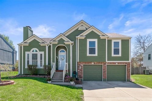 2541 Se Kimbrough Ln, Lee's Summit, MO, 64063-1080 | Card Image