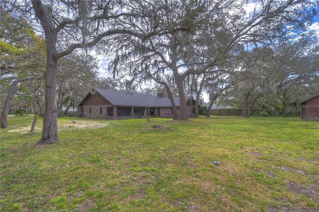 Front porch | Image 15