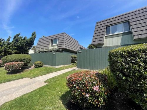 c-1626 Iowa St, Costa Mesa, CA, 92626-2049 | Card Image