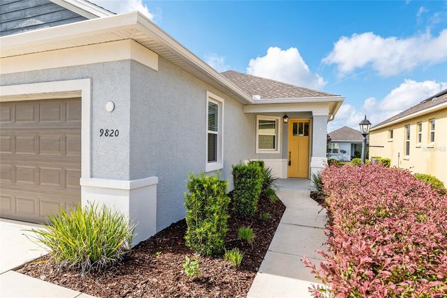 9820 Sw 99 Th Loop, House other with 2 bedrooms, 2 bathrooms and null parking in Ocala FL | Image 4