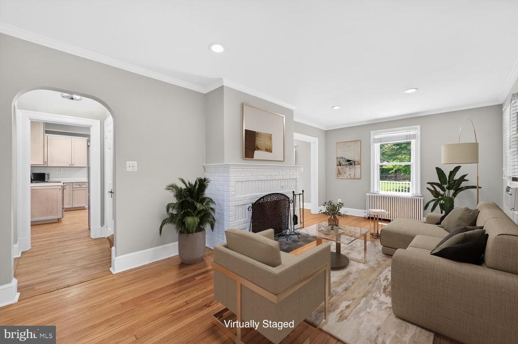 Residential in ARLINGTON 4
