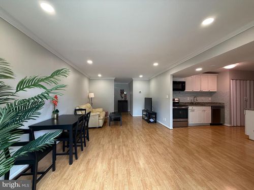 apt-101-9711 Kings Crown Ct, FAIRFAX, VA, 22031-5061 | Card Image
