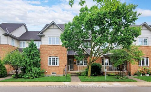 25-100 Beddoe Dr, Hamilton, ON, L8P4Z2 | Card Image