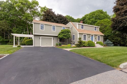 50 Hope St, Mansfield, MA, 02048-2320 | Card Image