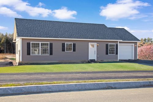 15mvd-15 Mountain View Dr, Lebanon, NH, 03766-1879 | Card Image