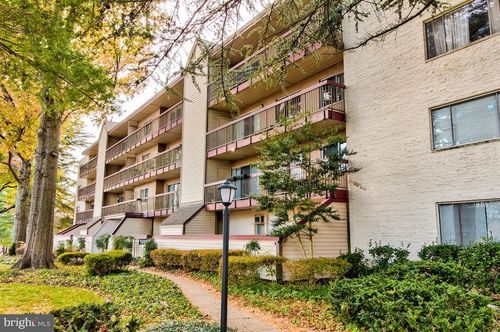 apt-103-10320 Westlake Dr, BETHESDA, MD, 20817-6408 | Card Image