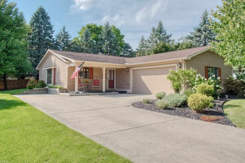1105 Corlett Drive, Owosso, MI, 48867 | Card Image