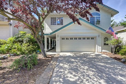 217 Incline Dr, Colfax, CA, 95713-9260 | Card Image