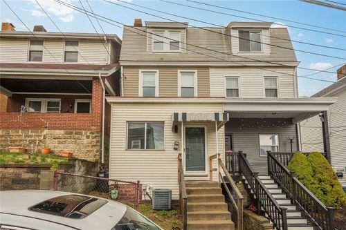 237 Paul St, Mt Washington, PA, 15211-2331 | Card Image