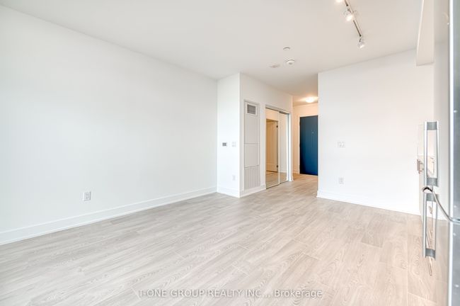 1909 - 2545 Simcoe St N, Condo with 0 bedrooms, 1 bathrooms and null parking in Oshawa ON | Image 19