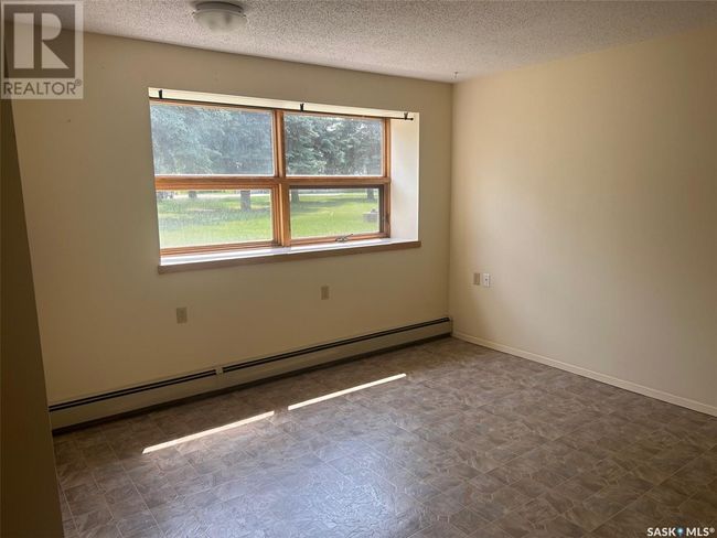 102 Mannor Dr, Condo with 1 bedrooms, 1 bathrooms and null parking in Nipawin SK | Image 7