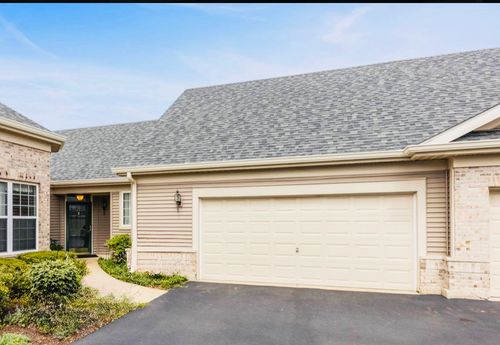 21546 Victory Lake Way, Crest Hill, IL, 60403-1502 | Card Image