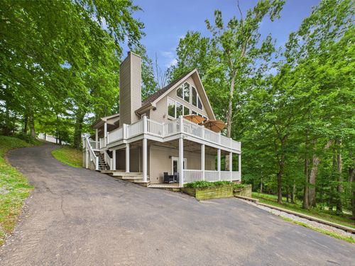 57 Treadway Ln, Eddyville, KY, 42038-8666 | Card Image