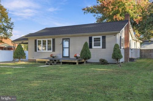 12155 Snyder Ave, WAYNESBORO, PA, 17268-9488 | Card Image