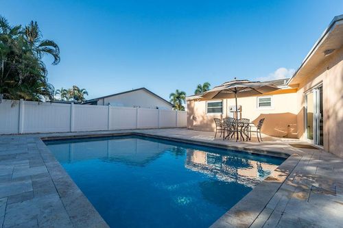 8920 Dania Dr, Palm Beach Gardens, FL, 33410-6207 | Card Image