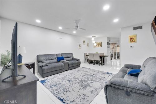 15970 Hyde Ct, Fountain Valley, CA, 92708-1110 | Card Image