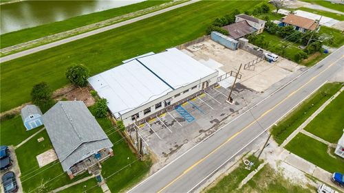 15520 River Rd, Hahnville, LA, 70057-2203 | Card Image