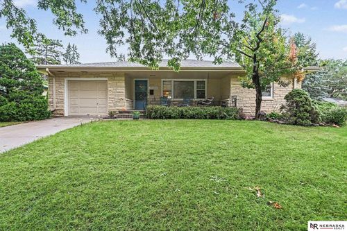 6030 Cullen Dr, Lincoln, NE, 68506-1434 | Card Image