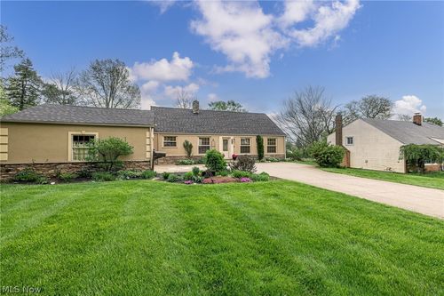 3755 Concord Drive, Beachwood, OH, 44122 | Card Image