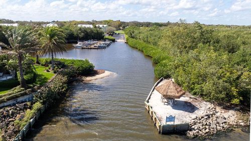 apt-2-5740 Marina Dr, Sebastian, FL, 32958-8006 | Card Image