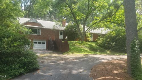 303 Holland Rd, Fuquay Varina, NC, 27526-2317 | Card Image