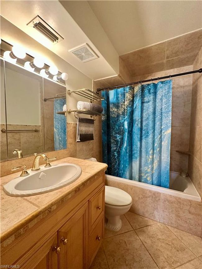 Tile countertops in Kitchen and bathroom | Image 13