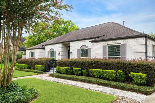 9406 Cliffwood Dr, Houston, TX, 77096-3513 | Card Image
