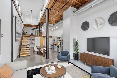 apt-114-160 Water St, Williamstown, MA, 01267-1303 | Card Image