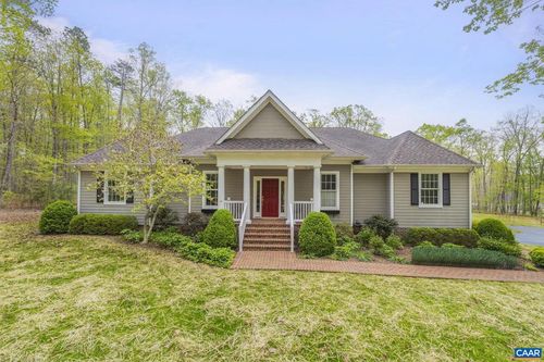 451 Walnut View Dr, Troy, VA, 22974-6227 | Card Image