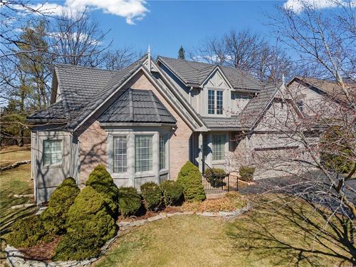 1008 Ne Moss Point Rd, Lee's Summit, MO, 64064-2437 | Card Image