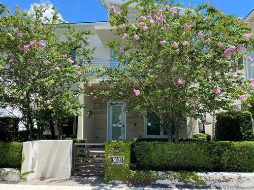 5021 Grandiflora Rd, Palm Beach Gardens, FL, 33418-6062 | Card Image