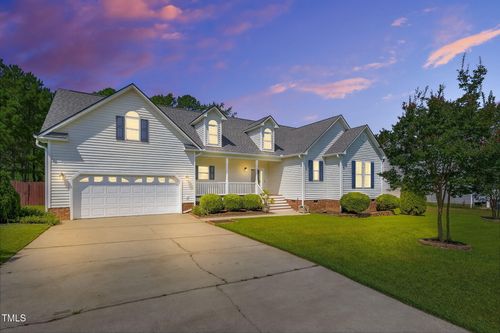 233 Meadow Hills Dr, Four Oaks, NC, 27524-7988 | Card Image