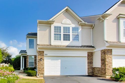 759 Pointe Dr, Crystal Lake, IL, 60014-8023 | Card Image