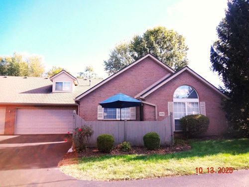 6081 Warbling Ln, Westerville, OH, 43081-8758 | Card Image