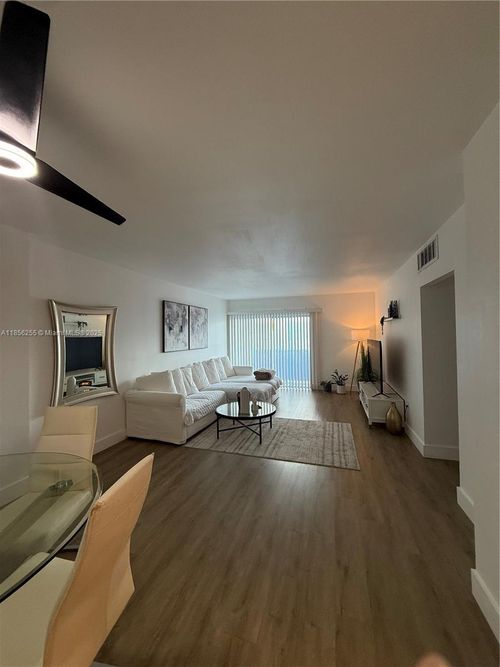 apt-1224-400 Kings Point Dr, Sunny Isles Beach, FL, 33160-4738 | Card Image
