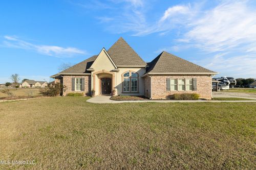 9 S Windward Way, Carriere, MS, 39426-8023 | Card Image