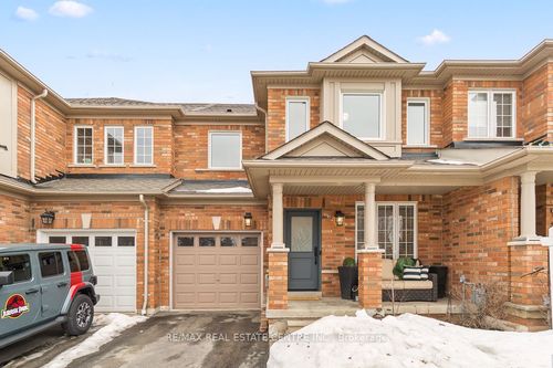 662 Julia Ave, Burlington, ON, L7L6E6 | Card Image