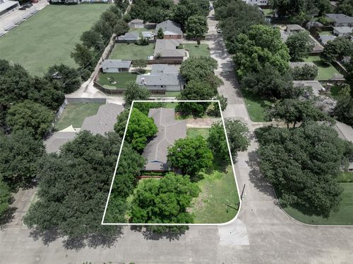 9904 Ontario Ln, Dallas, TX, 75220-1922 | Card Image