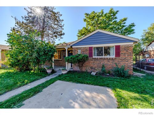 2675 Pontiac St, Denver, CO, 80207-2920 | Card Image