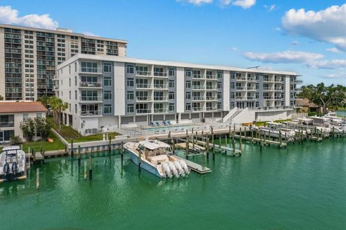 311-415 Island Way, CLEARWATER BEACH, FL, 33767-2199 | Card Image