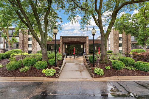 apt-310-1101 Sibley Memorial Hwy, Lilydale, MN, 55118-3621 | Card Image