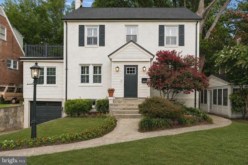 1109 N Illinois St, ARLINGTON, VA, 22205-2436 | Card Image